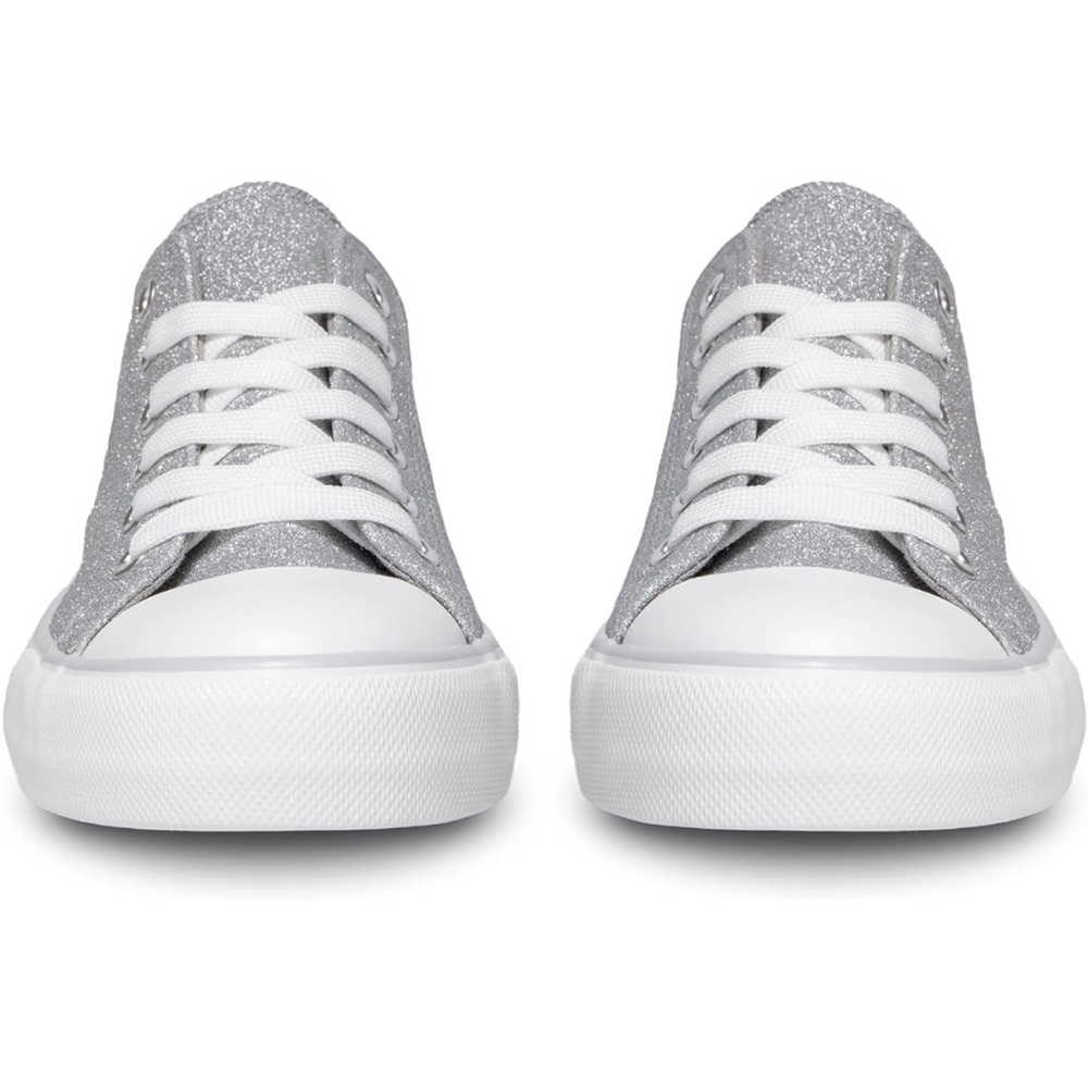 Never Worn SHCRTK Womens Shoes Low Top Lace Up Canvas Sneakers